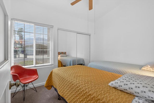 826 Arroyo Vista Drive, Palm Springs, CA 92264