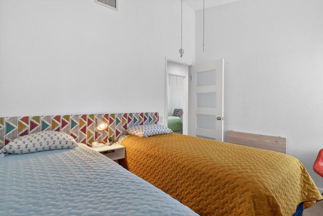 826 Arroyo Vista Drive, Palm Springs, CA 92264