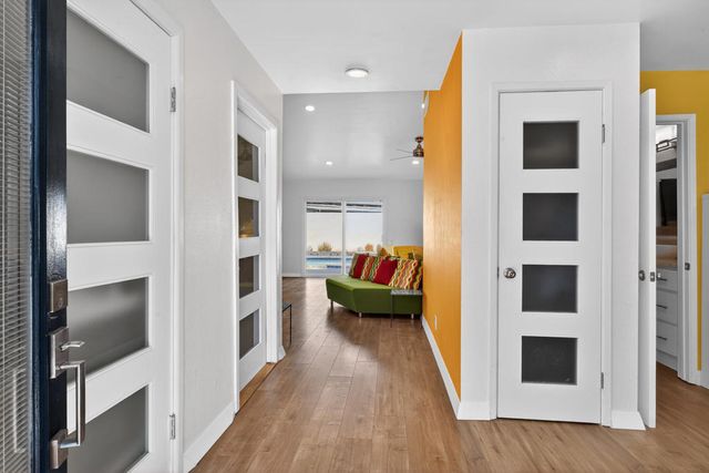 826 Arroyo Vista Drive, Palm Springs, CA 92264