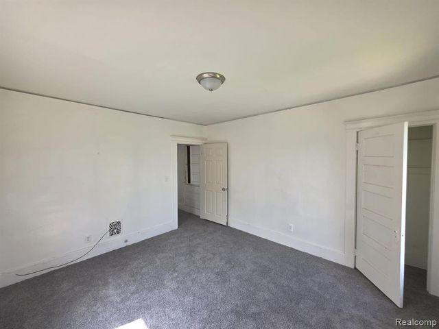 47 Pilgrim Street, Highland Park, MI 48203