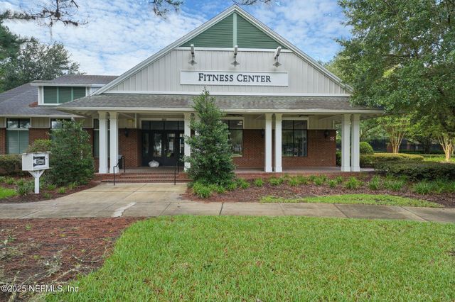 631 WAKEVIEW Drive, Orange Park, FL 32065