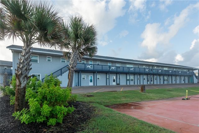 1129 Eleventh St 10, Port Aransas, TX 78373