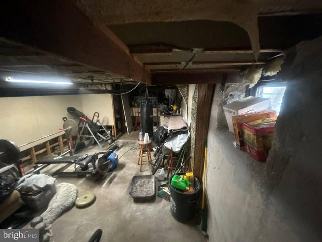 84 E ESSEX AVE, Lansdowne, PA 19050