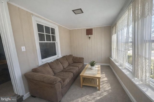 84 E ESSEX AVE, Lansdowne, PA 19050