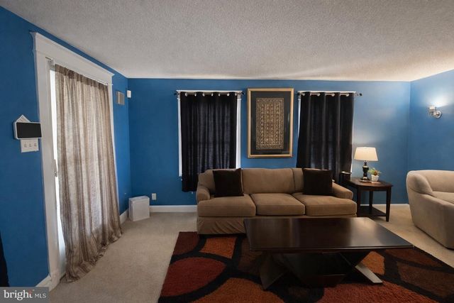 84 E ESSEX AVE, Lansdowne, PA 19050