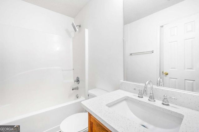 3448 Craggy Perch, Douglasville, GA 30135