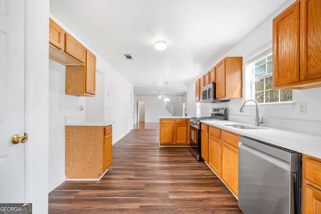 3448 Craggy Perch, Douglasville, GA 30135