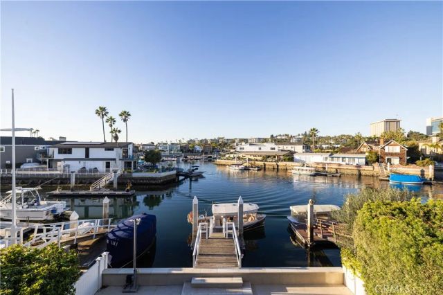 613 36th Street, Newport Beach, CA 92663