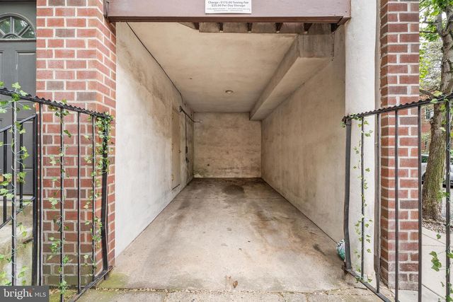 220 BAINBRIDGE ST, Philadelphia, PA 19147