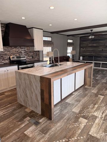 120 E Gun Club Road, Rison, AR 71665