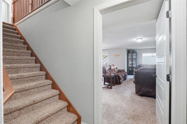 1430 Sugar Creek Circle, Waukee, IA 50263