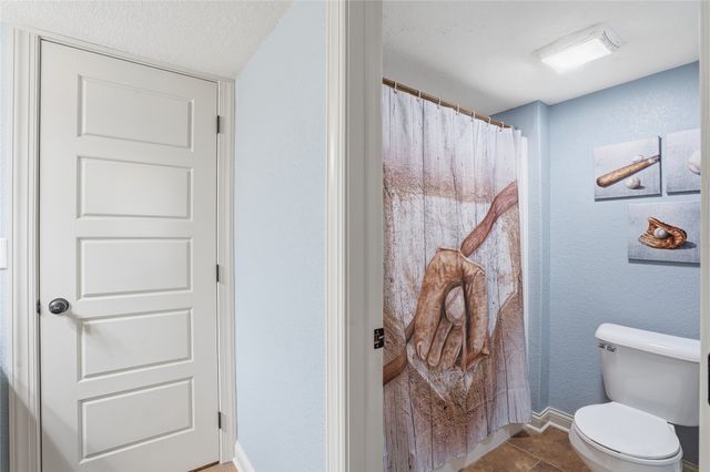 1430 Sugar Creek Circle, Waukee, IA 50263