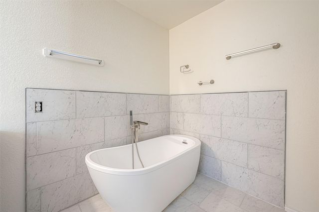 19839 Rustic Lake Lane, Cypress, TX 77433