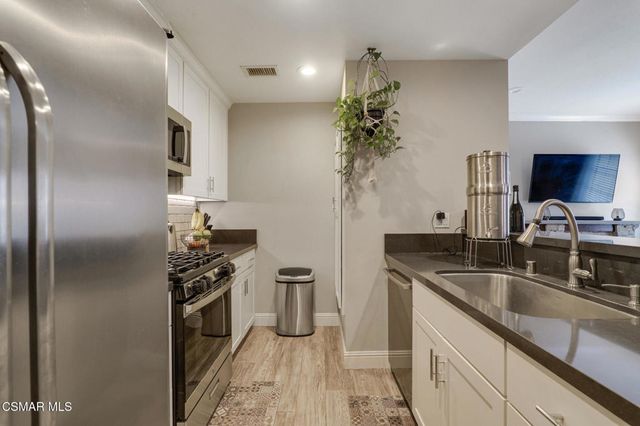 2312 Archwood Lane 83, Simi Valley, CA 93063