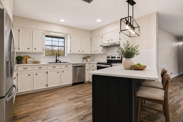 407 Quincy Avenue, Alto, TX 75925