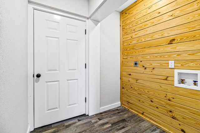407 Quincy Avenue, Alto, TX 75925