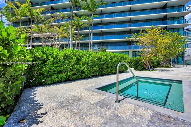 650 NE 32nd St 2406, Miami, FL 33137