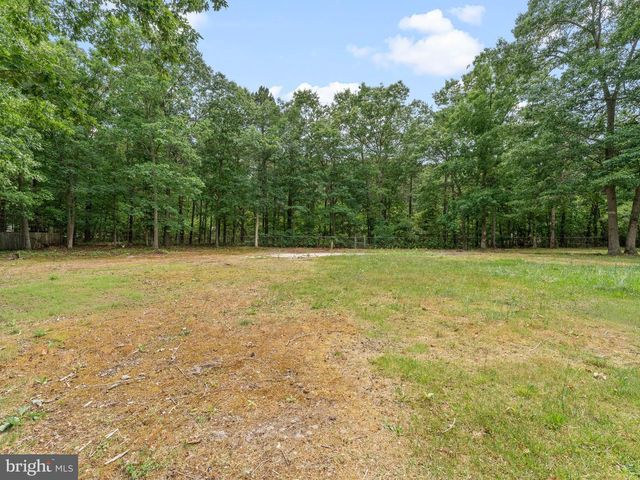 223 DOGWOOD AVE, Egg Harbor Township, NJ 08234