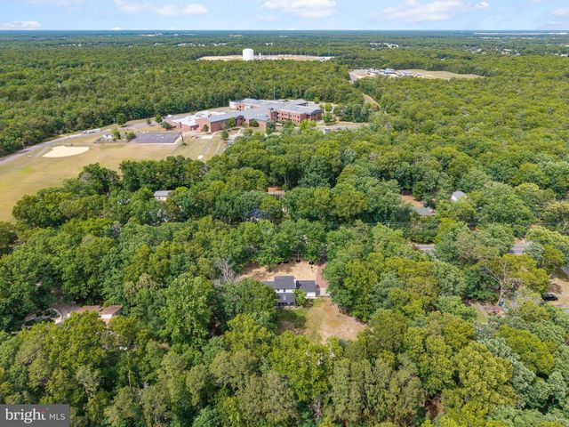 223 DOGWOOD AVE, Egg Harbor Township, NJ 08234