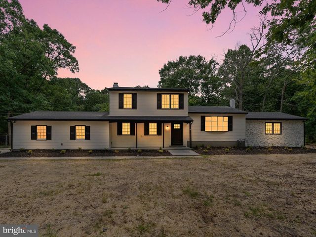 223 DOGWOOD AVE, Egg Harbor Township, NJ 08234
