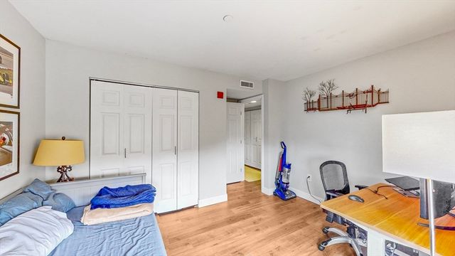 2 Douglass Park 5, Boston, MA 02118