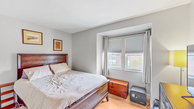 2 Douglass Park 5, Boston, MA 02118