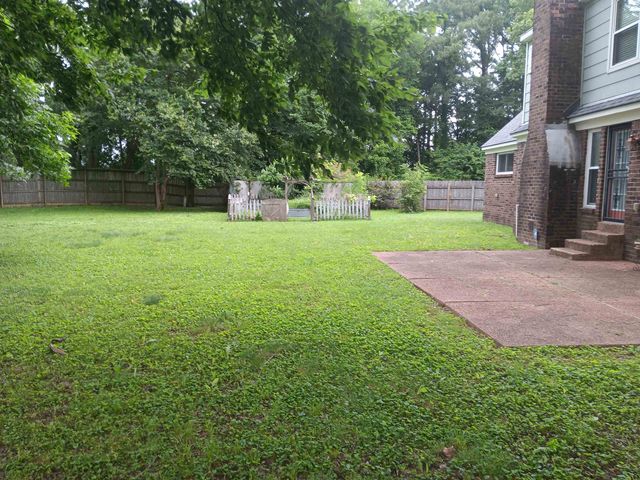 2143 EXETER PL, Memphis, TN 38016