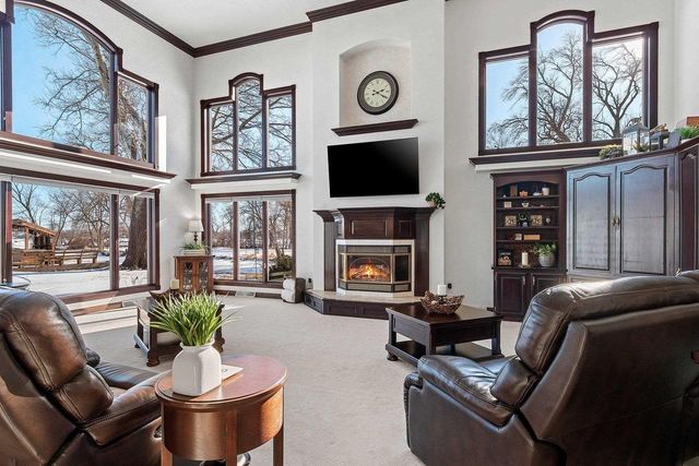 2710 SHOREWOOD DRIVE, Oshkosh, WI 54901