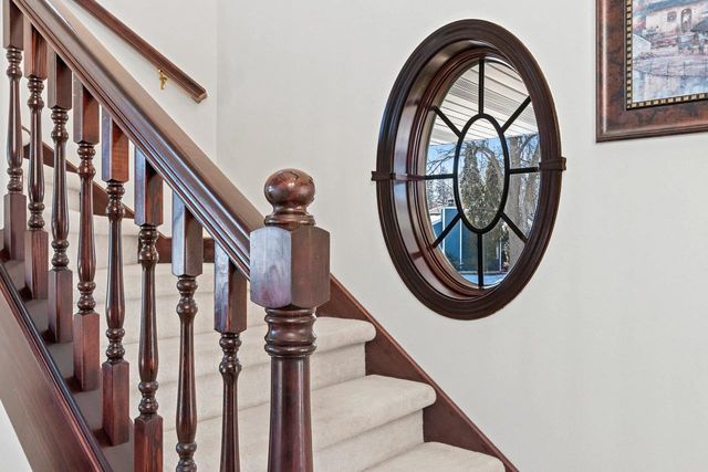 2710 SHOREWOOD DRIVE, Oshkosh, WI 54901