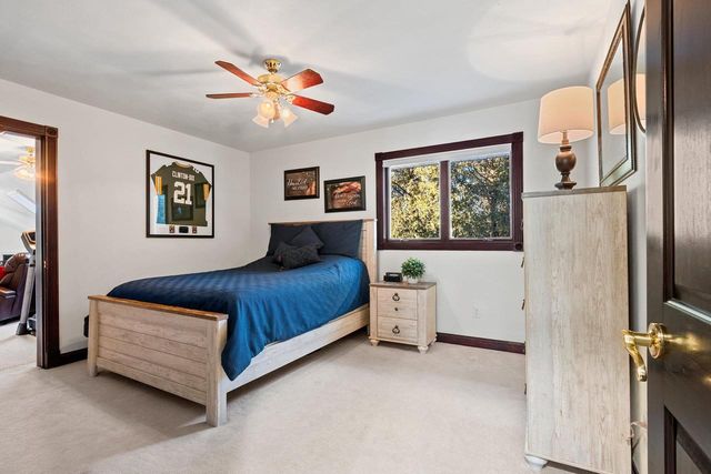 2710 SHOREWOOD DRIVE, Oshkosh, WI 54901