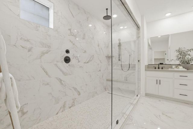 10296 Evangaline Way, Elk Grove, CA 95757