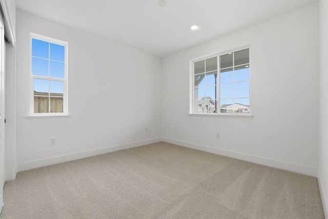 10296 Evangaline Way, Elk Grove, CA 95757