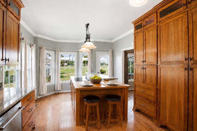 111 Black Hawk Way, Murfreesboro, TN 37127