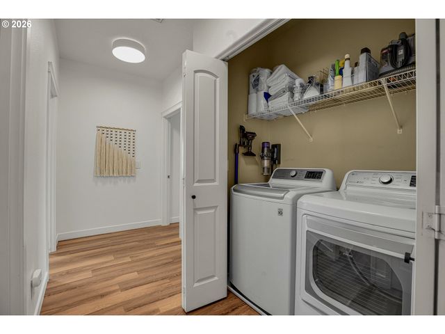 575 Ne CADEN Ct, Estacada, OR 97023