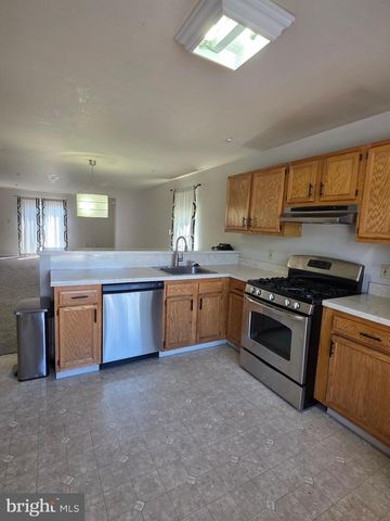 211 7TH AVE, Wilmington, DE 19805