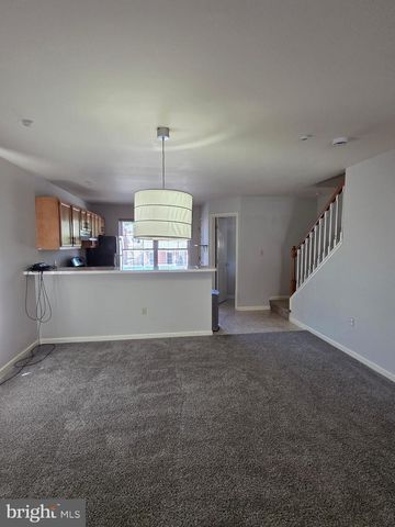 211 7TH AVE, Wilmington, DE 19805