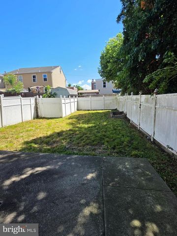211 7TH AVE, Wilmington, DE 19805