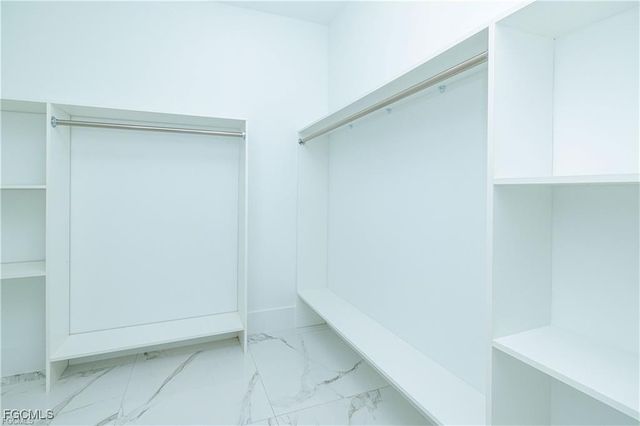 2630 Embers PKWY W, Cape Coral, FL 33993