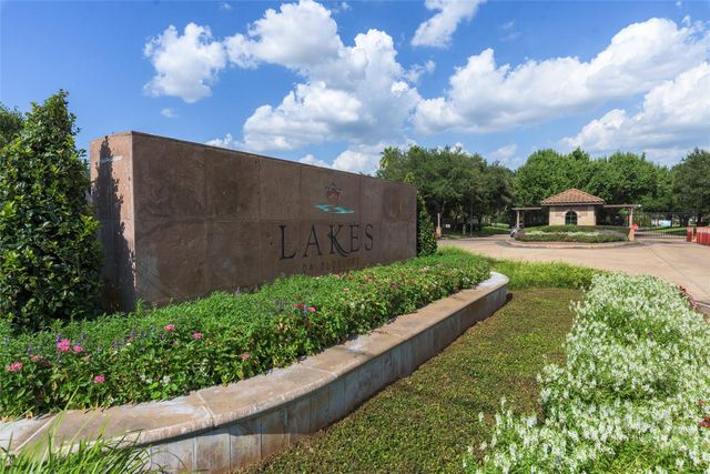 6327 Collina Springs Court, Houston, TX 77041