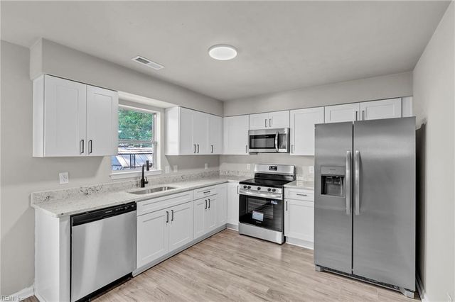 253 Doyle WAY, Virginia Beach, VA 23452