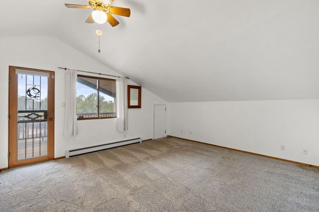 10 HOWLIN WOLF Trail, Tijeras, NM 87059