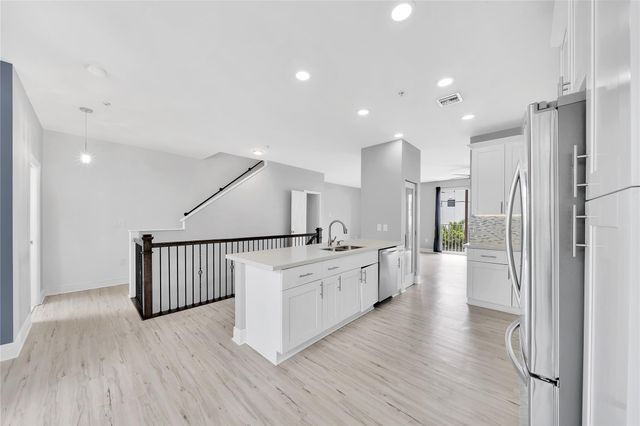 2725 NE 8 AVE 113, Wilton Manors, FL 33334