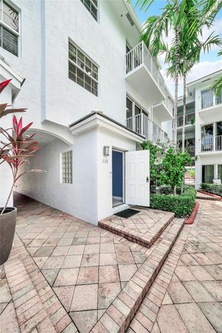 2725 NE 8 AVE 113, Wilton Manors, FL 33334