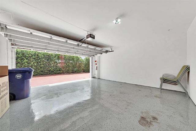 2725 NE 8 AVE 113, Wilton Manors, FL 33334