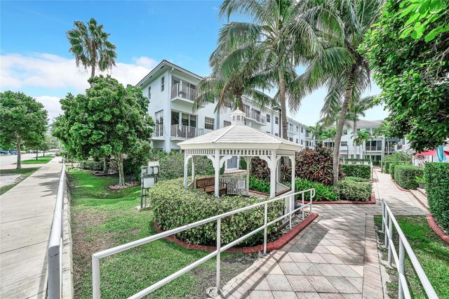 2725 NE 8 AVE 113, Wilton Manors, FL 33334