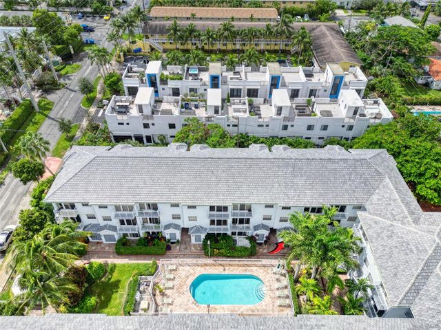 2725 NE 8 AVE 113, Wilton Manors, FL 33334