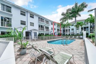 2725 NE 8 AVE 113, Wilton Manors, FL 33334