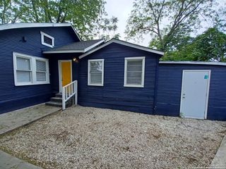 1515 MONTANA ST B, San Antonio, TX 78203