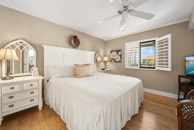 1301 Seafarer Circle 405, Jupiter, FL 33477