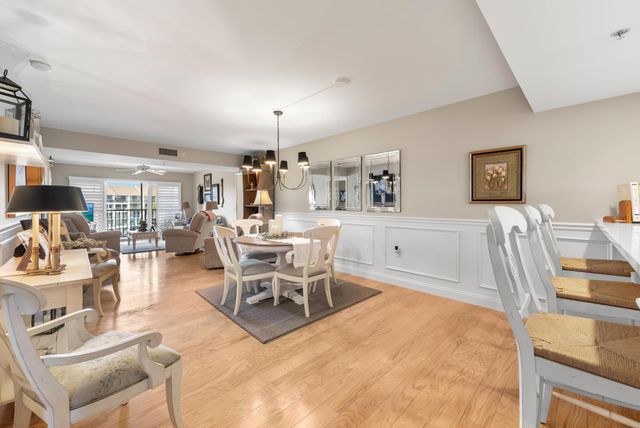 1301 Seafarer Circle 405, Jupiter, FL 33477